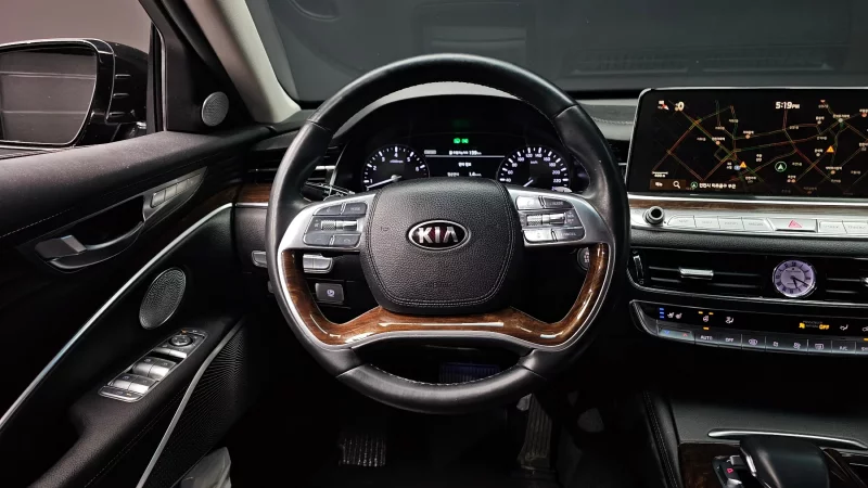 Kia K9