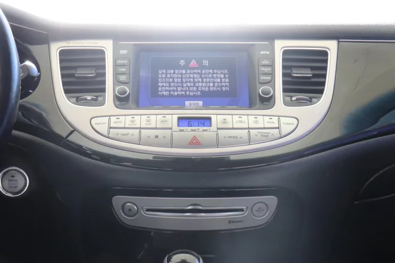 Hyundai Genesis