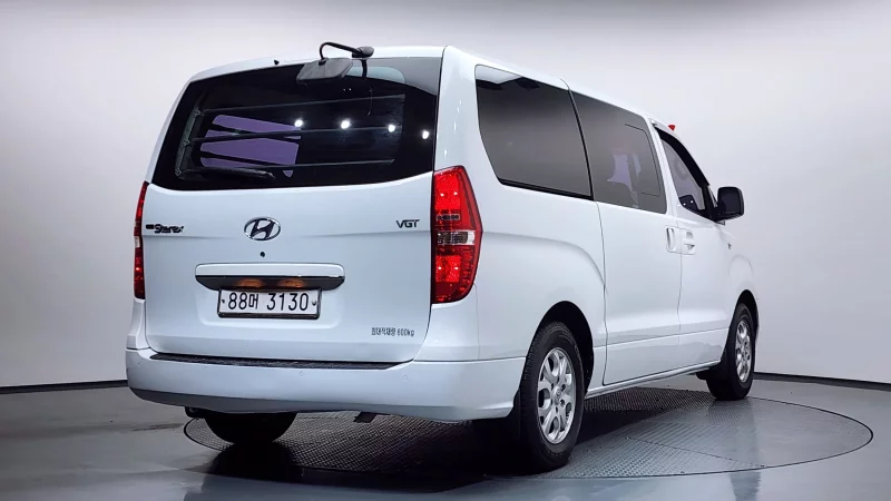 Hyundai Grand Starex