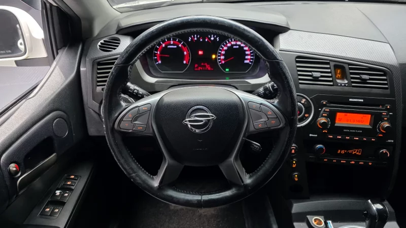 SsangYong Korando Sports