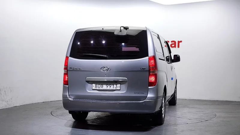 Hyundai Grand Starex