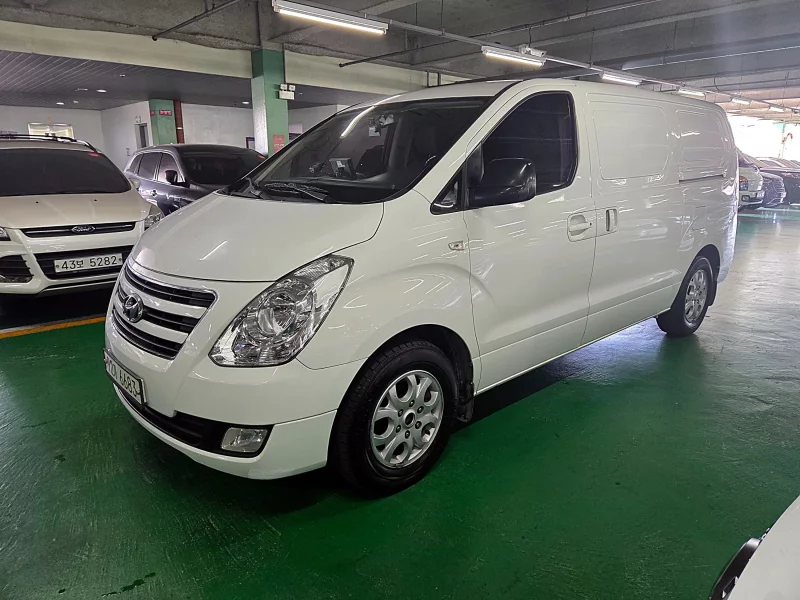 Hyundai Grand Starex