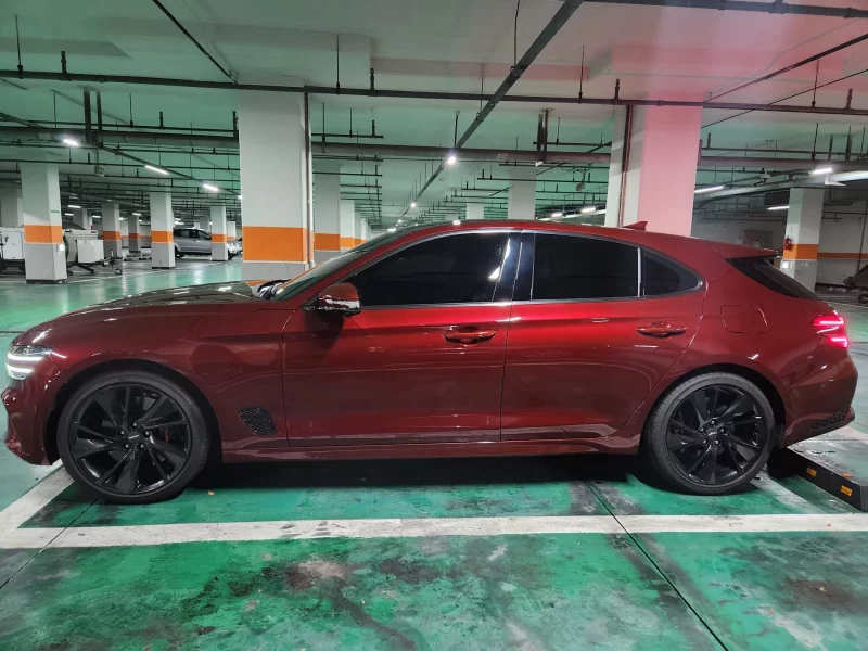 Genesis G70