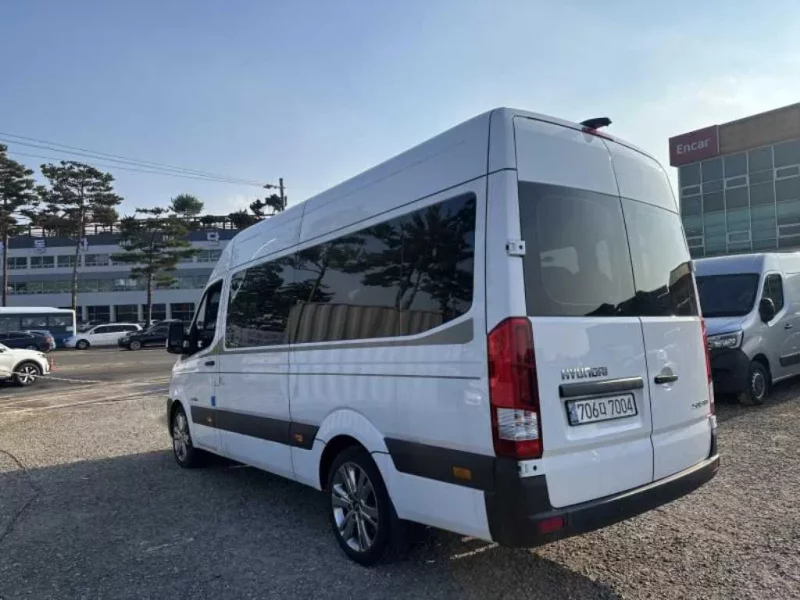 Hyundai H1