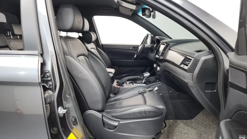 SsangYong Rexton Sports Khan