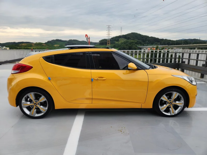 Hyundai Veloster