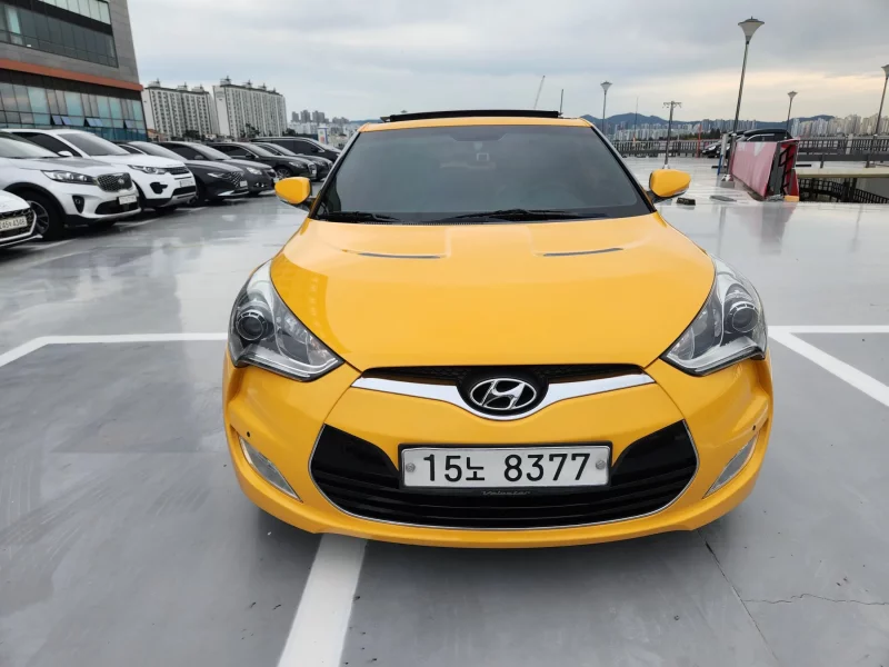 Hyundai Veloster