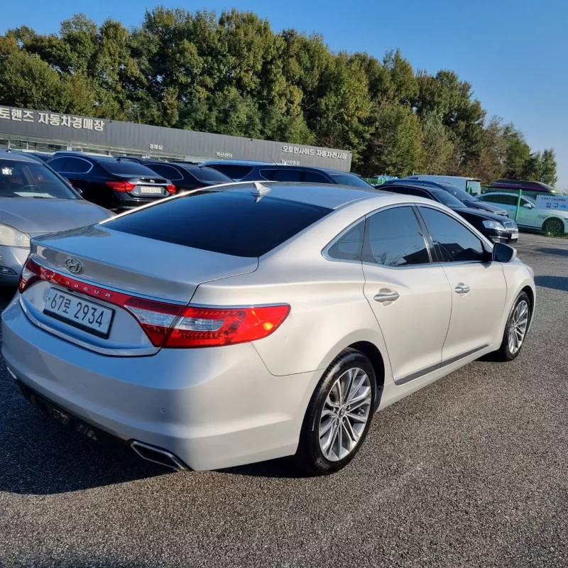Hyundai Grandeur