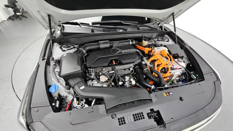 Kia K8