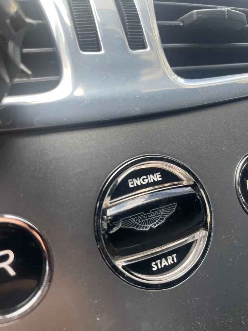 Aston Martin Vanquish