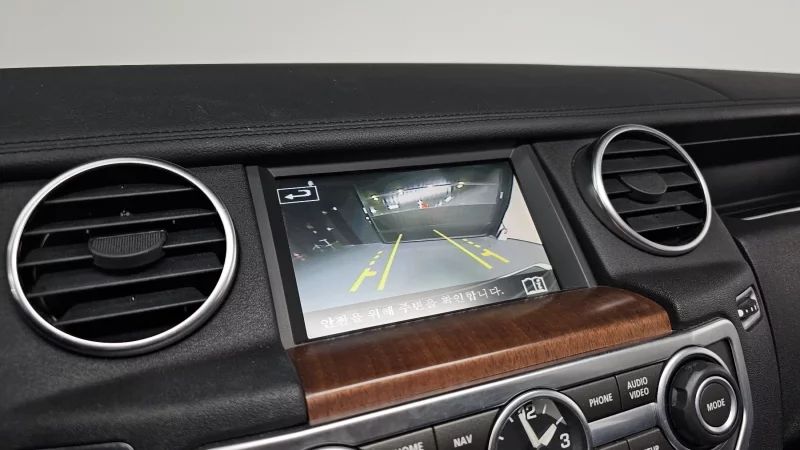 Land Rover DISCOVERY