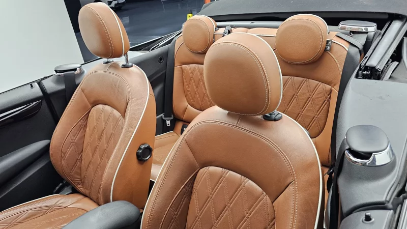 MINI Cooper Convertible