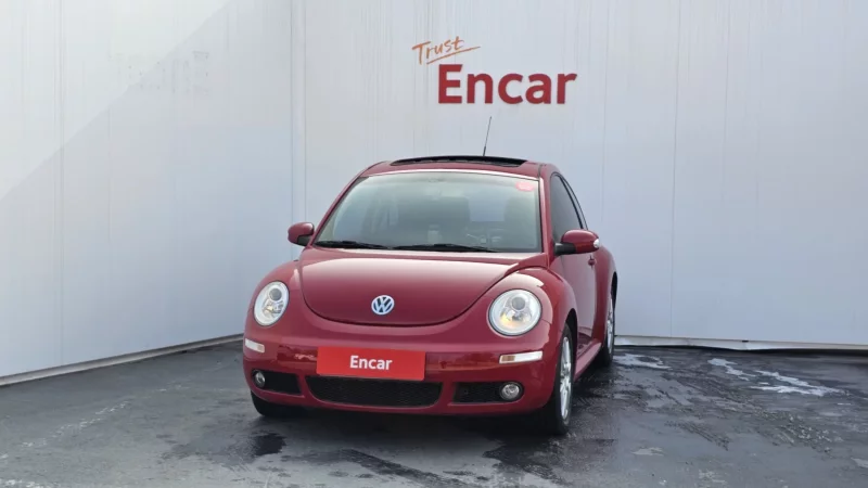 Volkswagen BEETLE