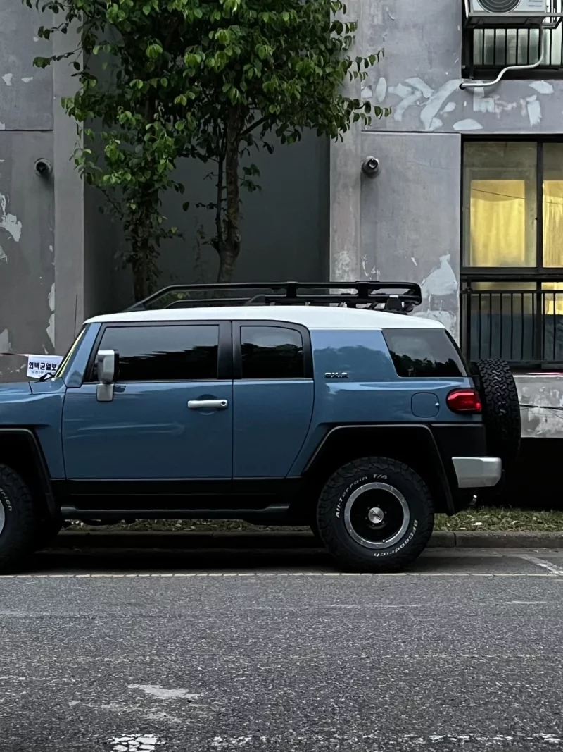 Toyota FJ CRUISER
