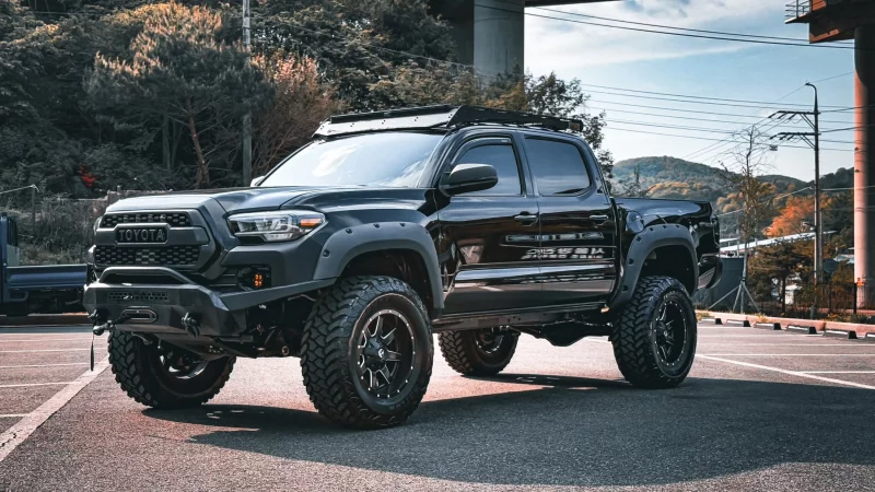 Toyota TACOMA