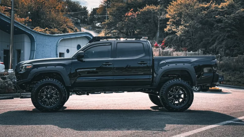 Toyota TACOMA