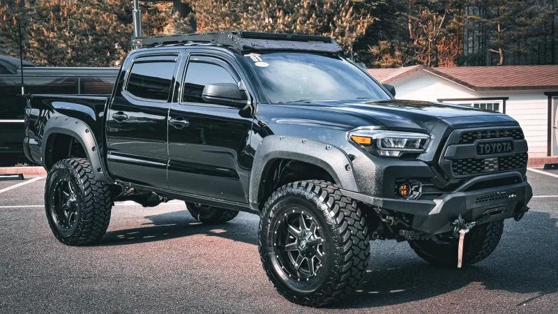 Toyota TACOMA