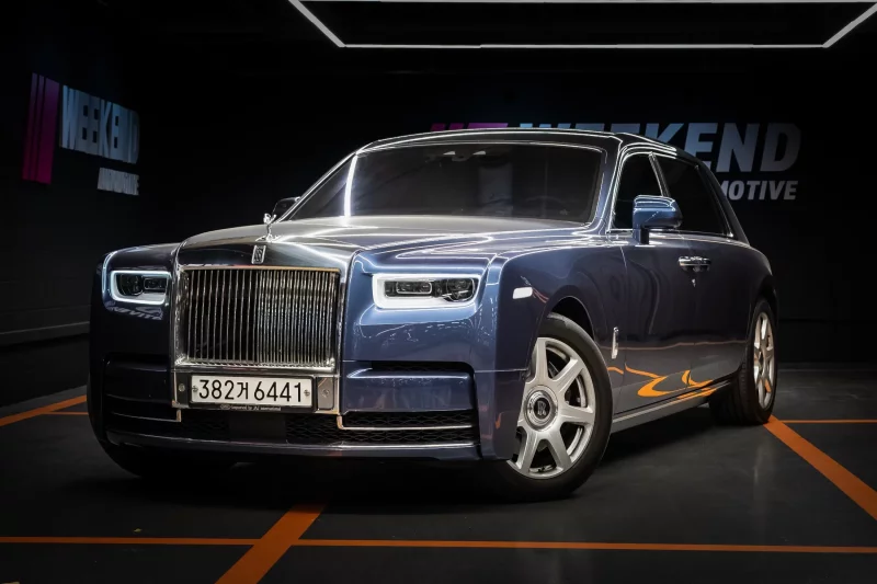 Rolls-Royce PHANTOM