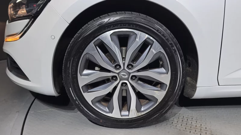 Renault Samsung SM6