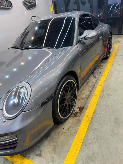 Porsche 911
