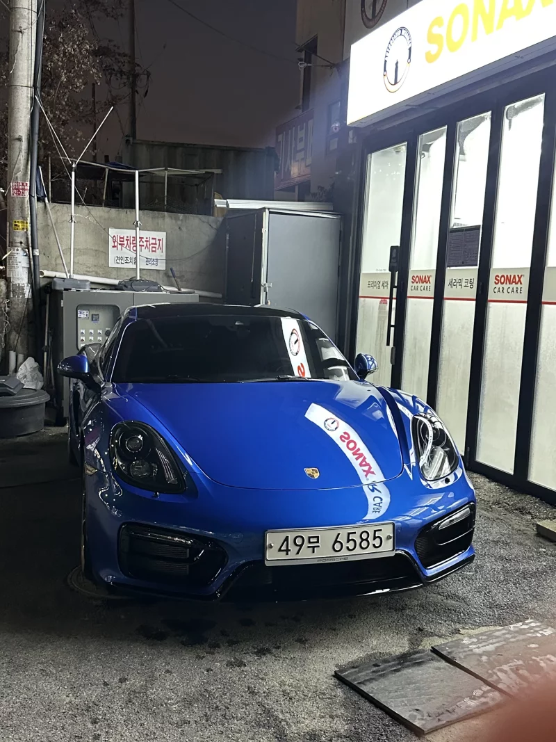 Porsche CAYMAN