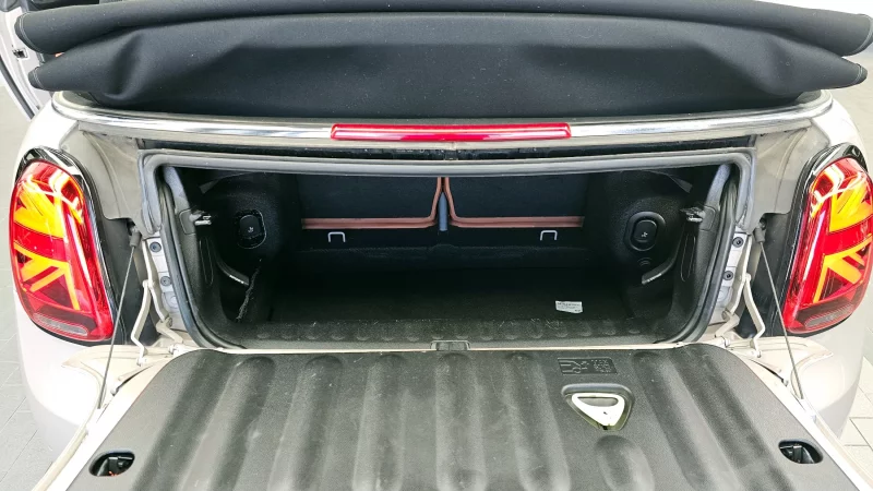 MINI Cooper Convertible