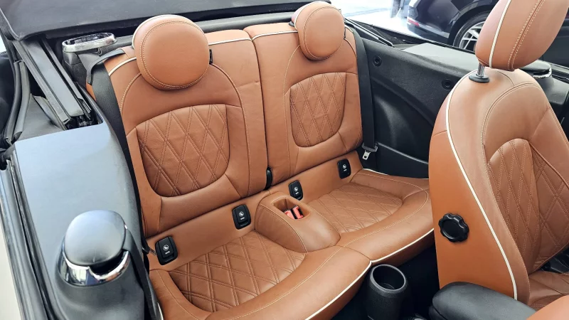 MINI Cooper Convertible