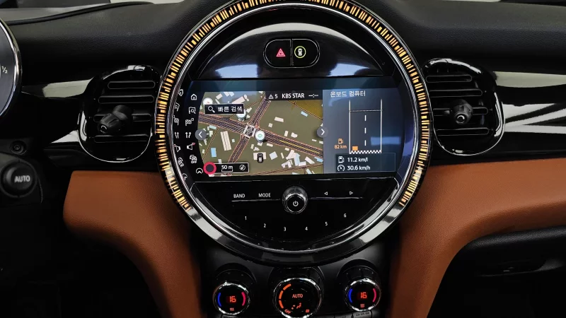 MINI Cooper Convertible