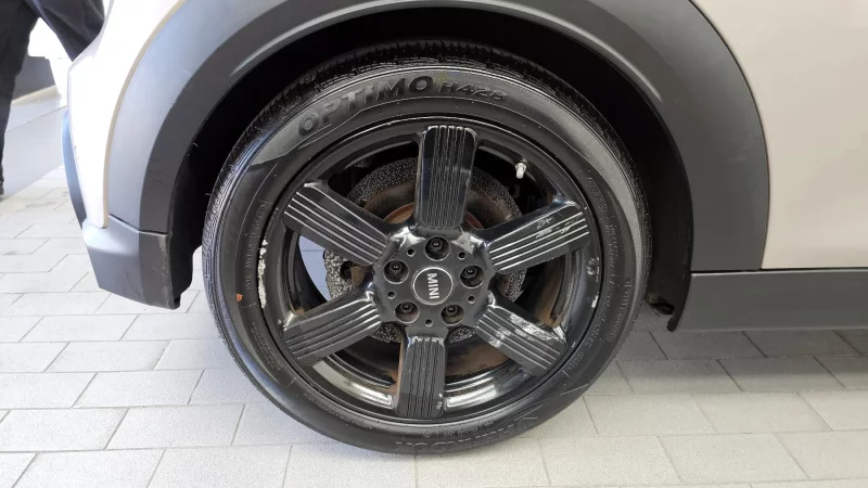 MINI Cooper Convertible