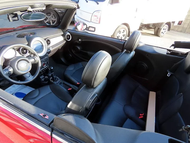 MINI Cooper Convertible