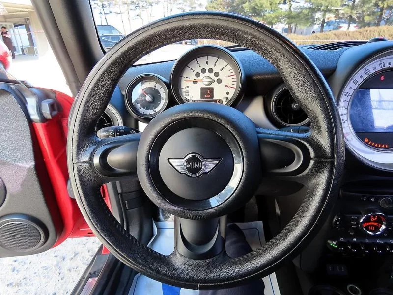 MINI Cooper Convertible