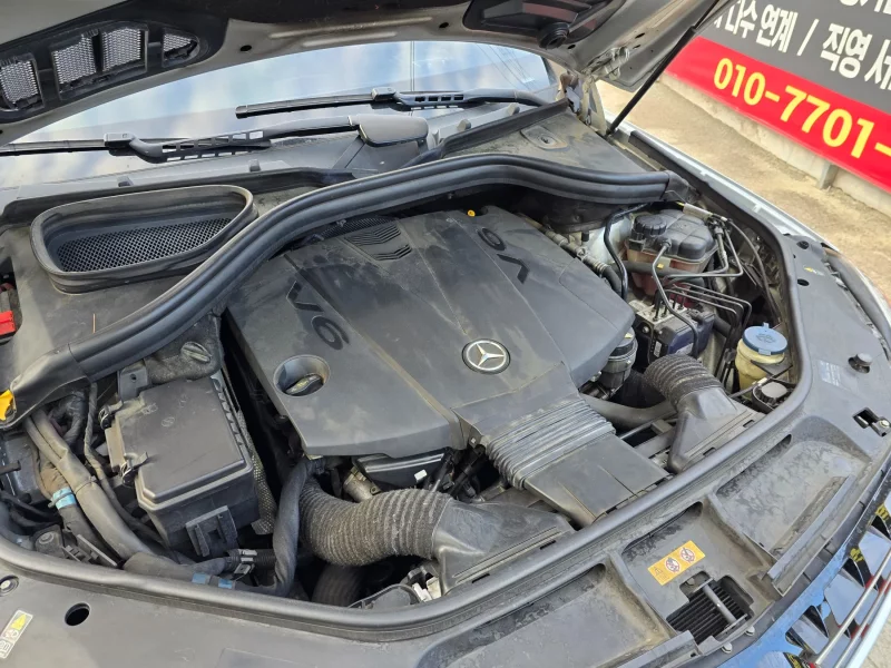 Mercedes-Benz M-class