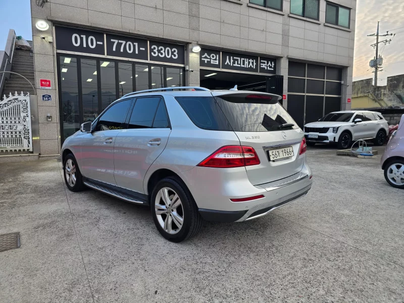 Mercedes-Benz M-class