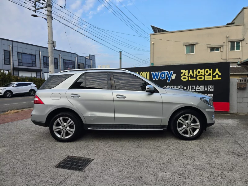 Mercedes-Benz M-class