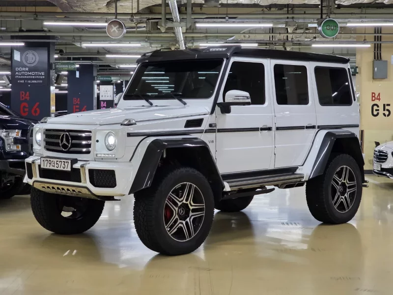 Mercedes-Benz G-Class