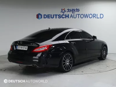 Mercedes-Benz CLS-Class