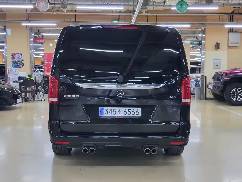 Mercedes-Benz V-Class