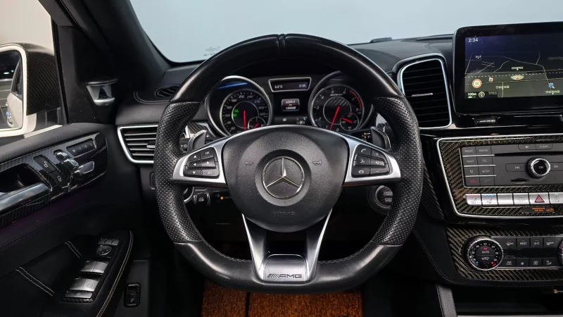 Mercedes-Benz GLE-Class