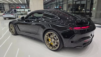 Mercedes-Benz AMG GT