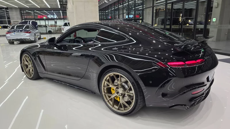 Mercedes-Benz AMG GT