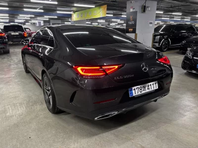 Mercedes-Benz CLS-Class