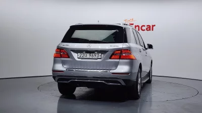 Mercedes-Benz M-class