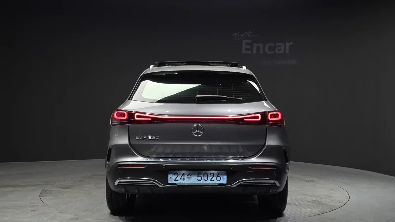 Mercedes-Benz EQA