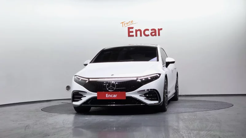Mercedes-Benz EQS