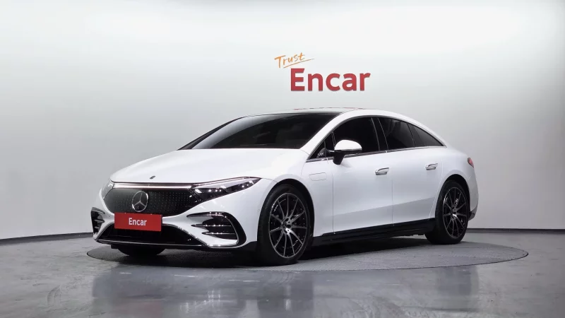 Mercedes-Benz EQS