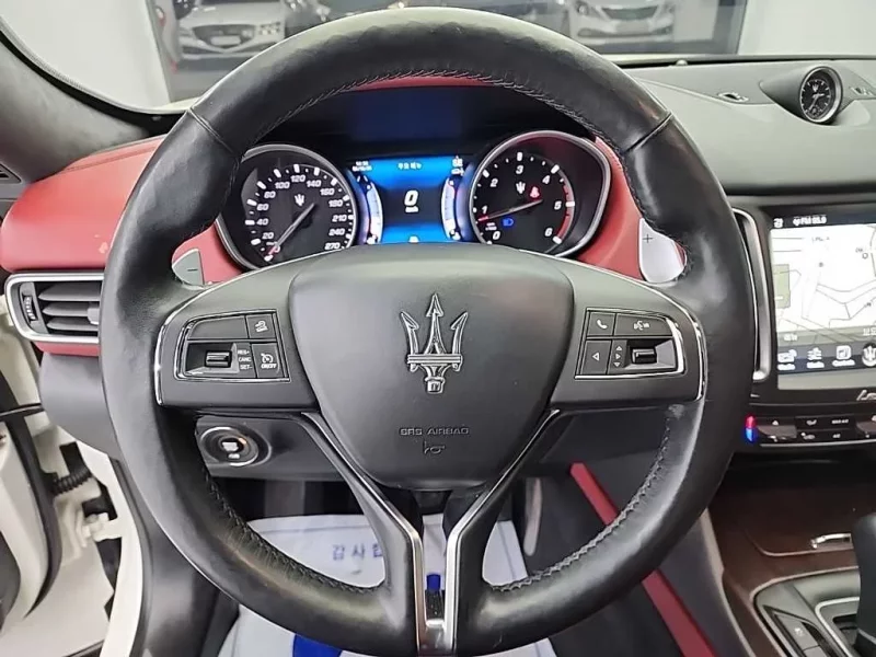 Maserati LEVANTE
