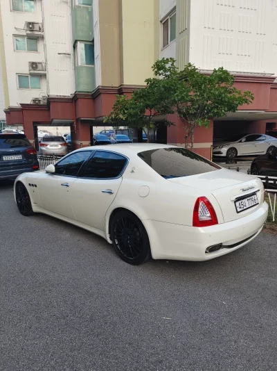 Maserati QUATTROPORTE