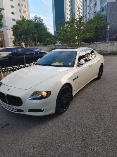 Maserati QUATTROPORTE