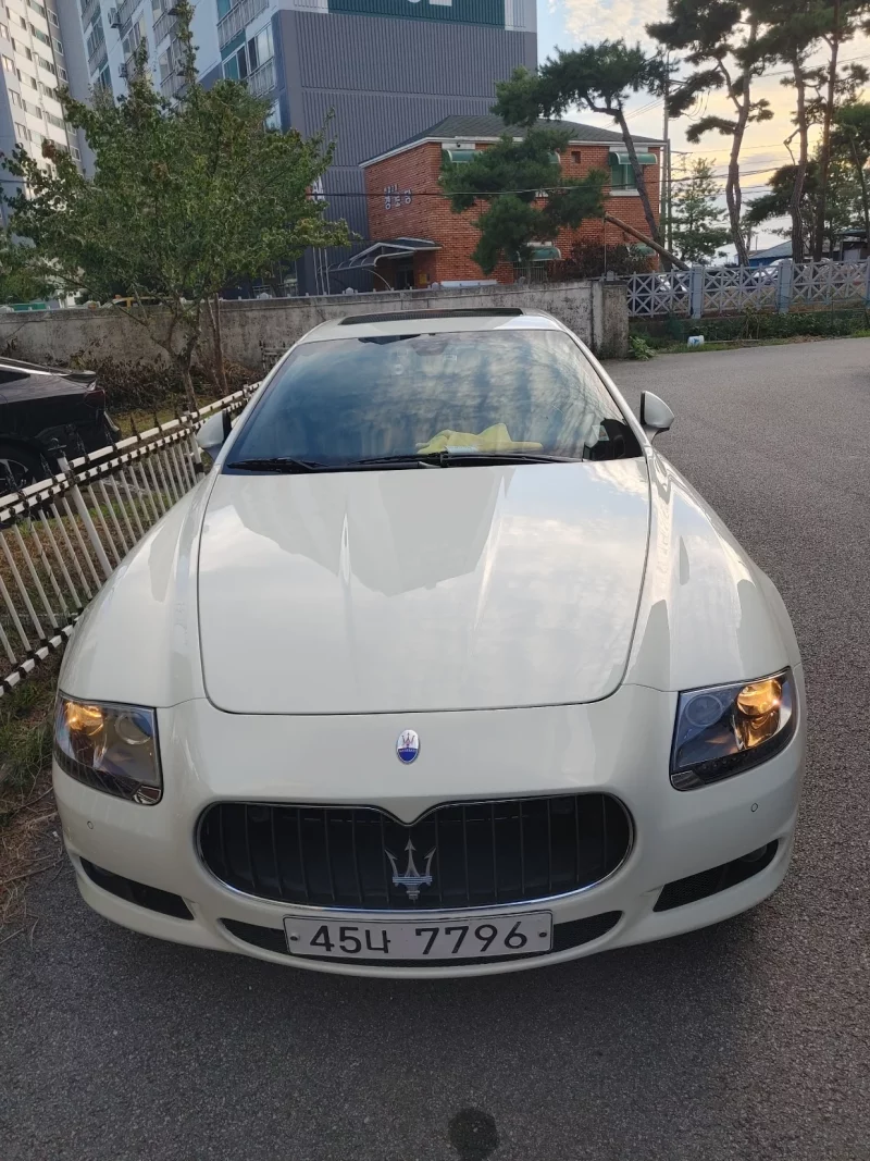 Maserati QUATTROPORTE