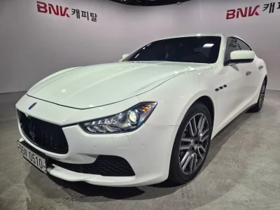 Maserati GHIBLI